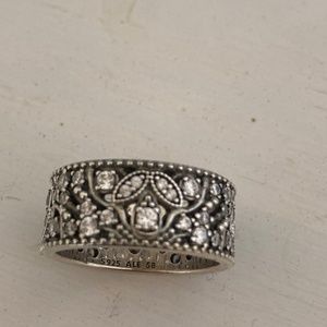 Pandora Ring